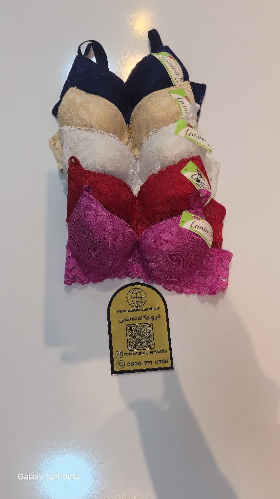 سوتین اسفنجی طرح گیپور